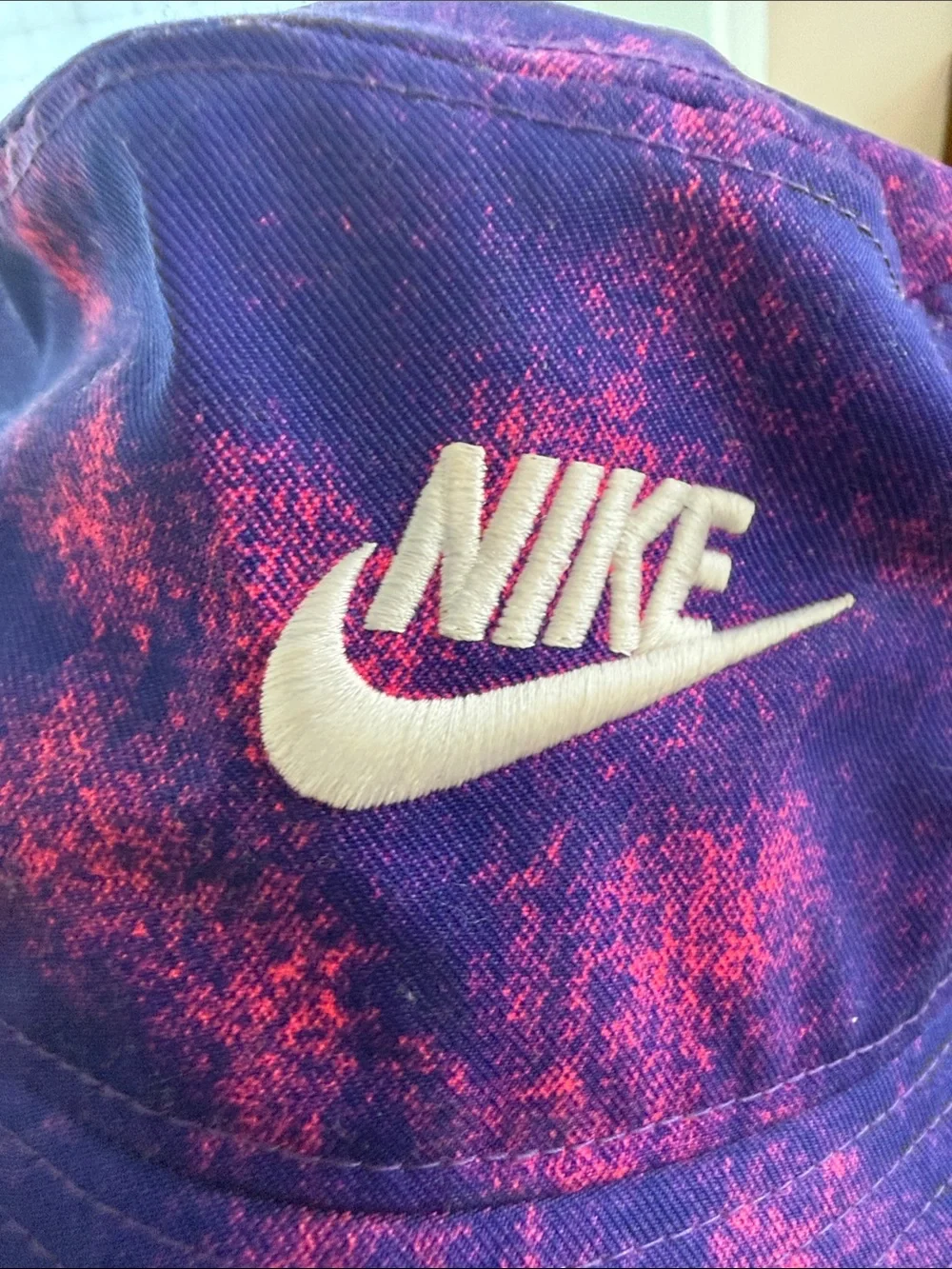 Nike Purple & Pink Tie-Dye Bucket Hat with White Logo - Picture 2 of 4